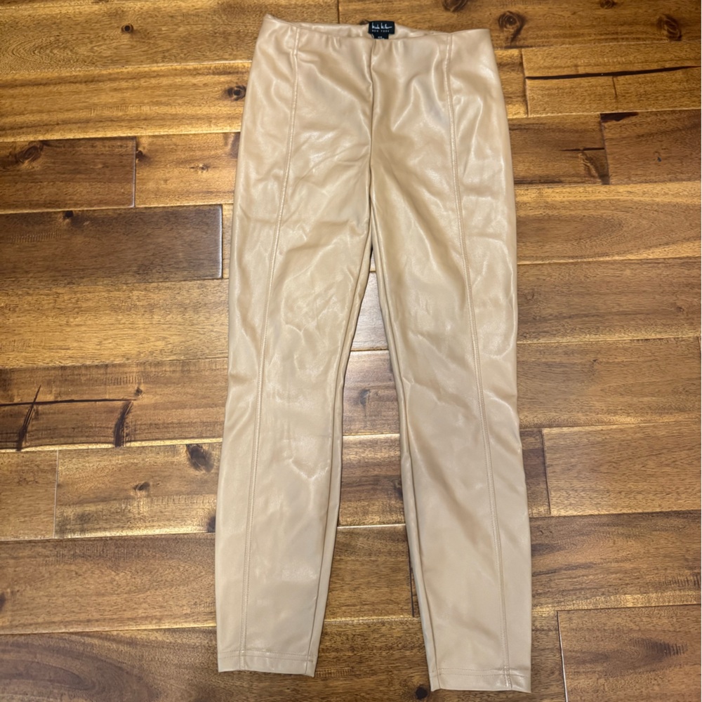 Nicole Miller Women's Tan Pleather Chinos